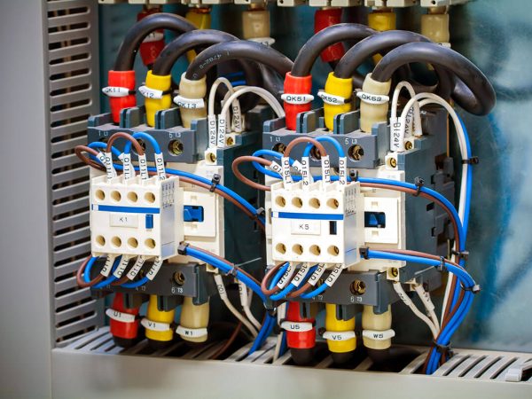 Automação e controle: simplicidade com contatores elétricos