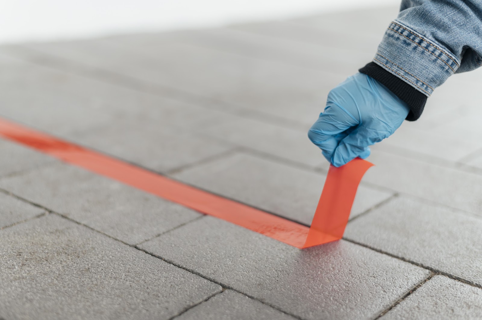 Ferramentas de Construção: Conhecendo a Fita Antiderrapante e a Fita Dupla Face 3M